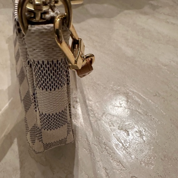 100% Authentic Louis Vuitton Pochette Accessoires NM Damier; Excellent condition - Picture 10 of 16